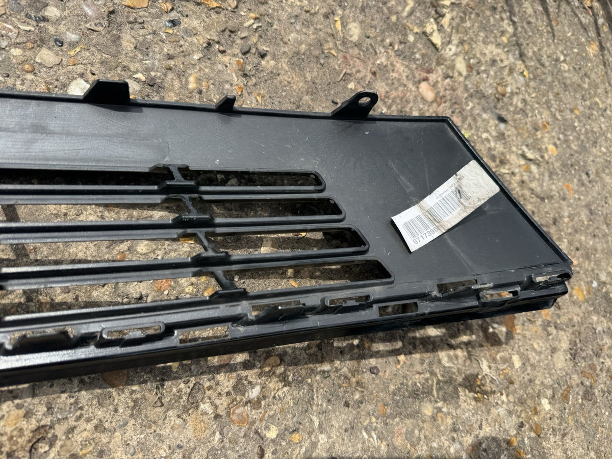 VAUXHALL ASTRA L FRONT BUMPER UPPER GRILLE 9839640080 GENUINE 2023 2024 2025