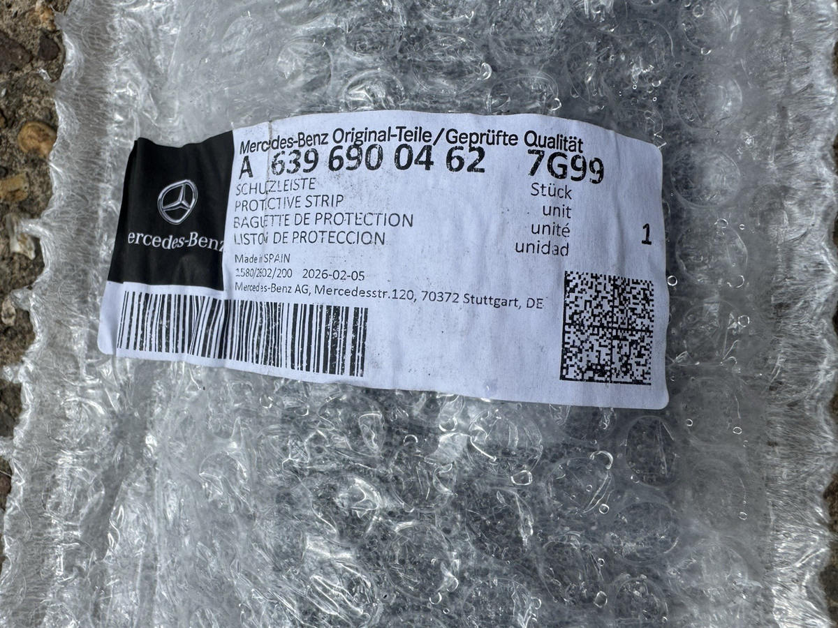 คิ้วตัวถัง Mercedes Vito W639 03-10 9147 A6396900462