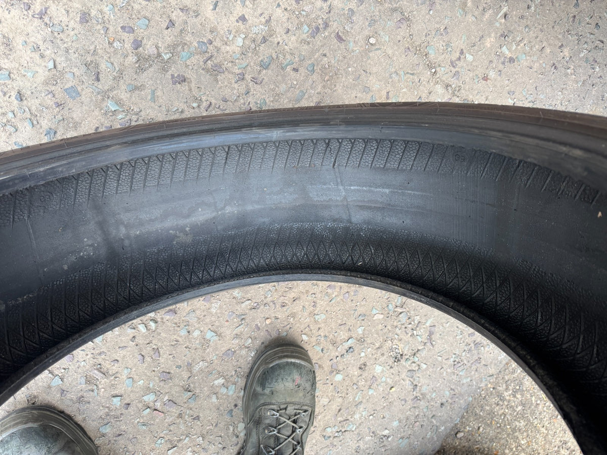 225/45/19 96V Goodyear ultra grip performance+ 5.5mm dot 1321 225 45 19