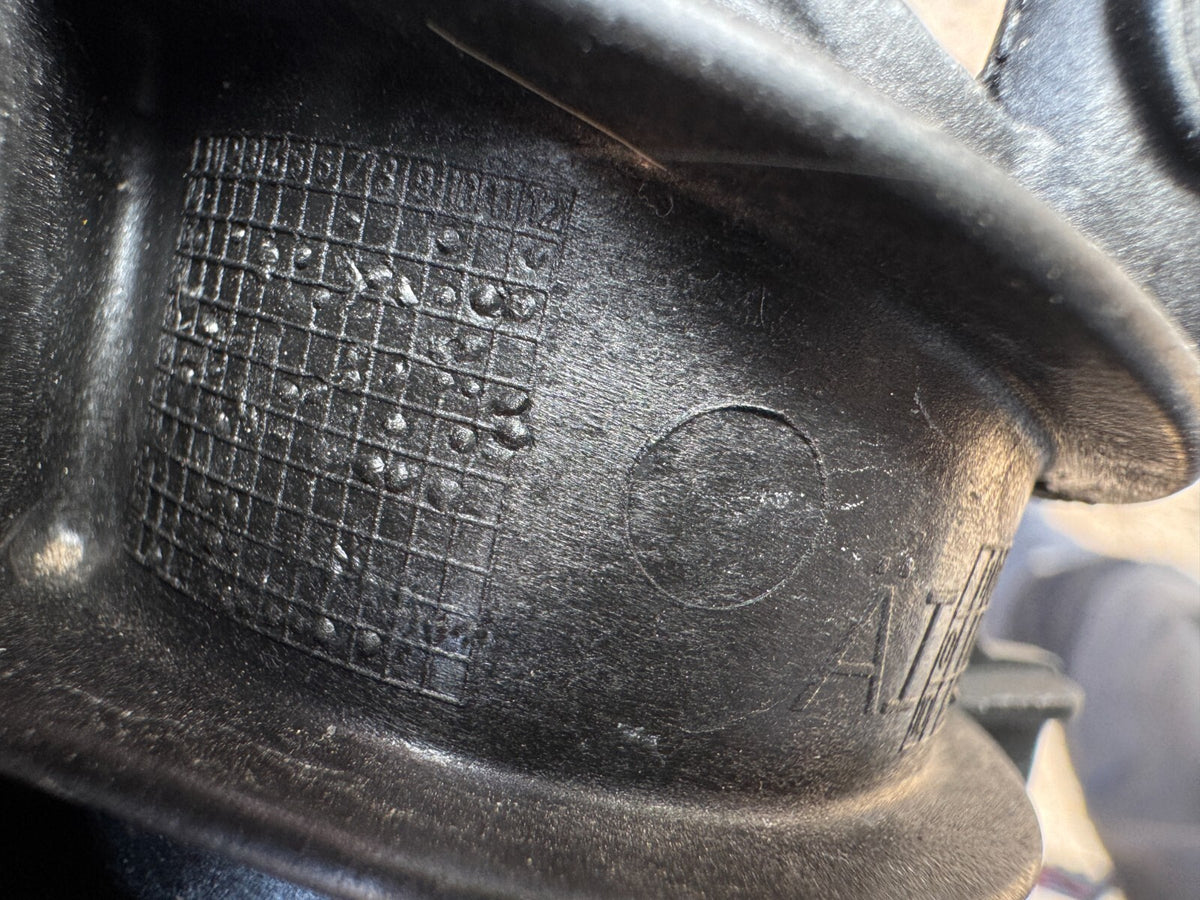 Genuine VOLVO XC90 Mk2 Left Side Wing Mirror FOR SPARES OR REPAIRS