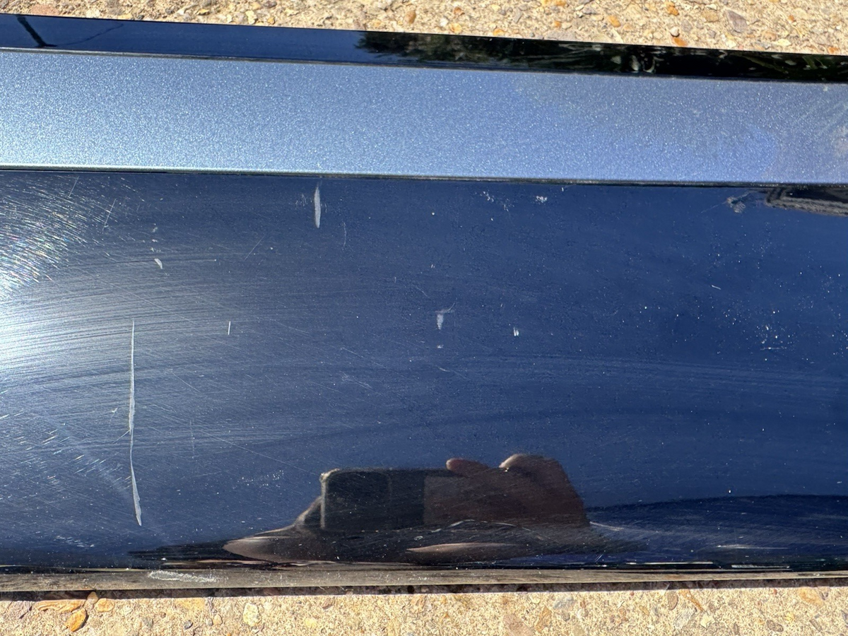 Range Rover Velar L560 Rear Left Door Moulding Genuine J8A2-274A49-B H7K17