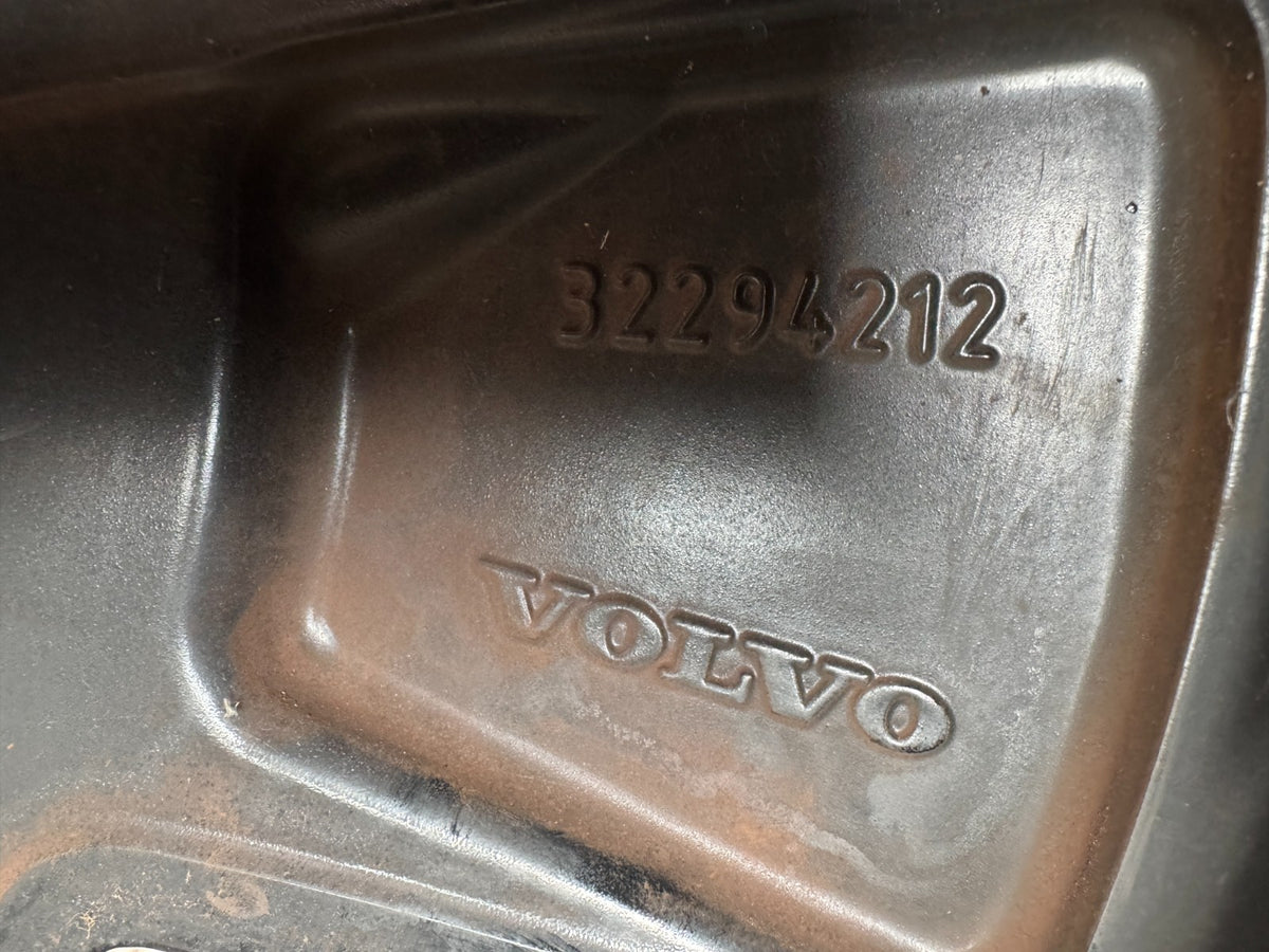 2023 19" VOLVO XC40 & EX40 ALLOY WHEEL 7.5 X 19 ET50.5 5 SPOKE P/N 32294212