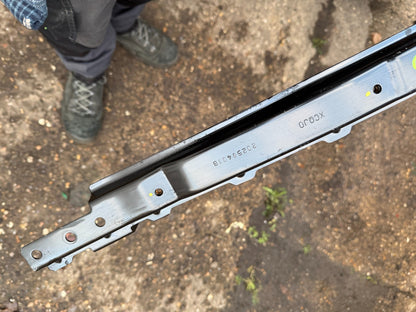 LAND ROVER RANGE ROVER SPORT L461 Bumper Support Bracket N9X2-17B765-AA 29045901