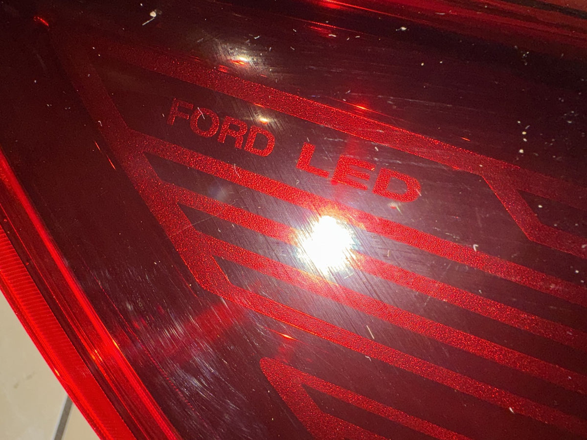 Genuine Ford Kuga Mk3 Facelift 2024-26 LEFT Outer Rear LED Light PV4B-13405-AE