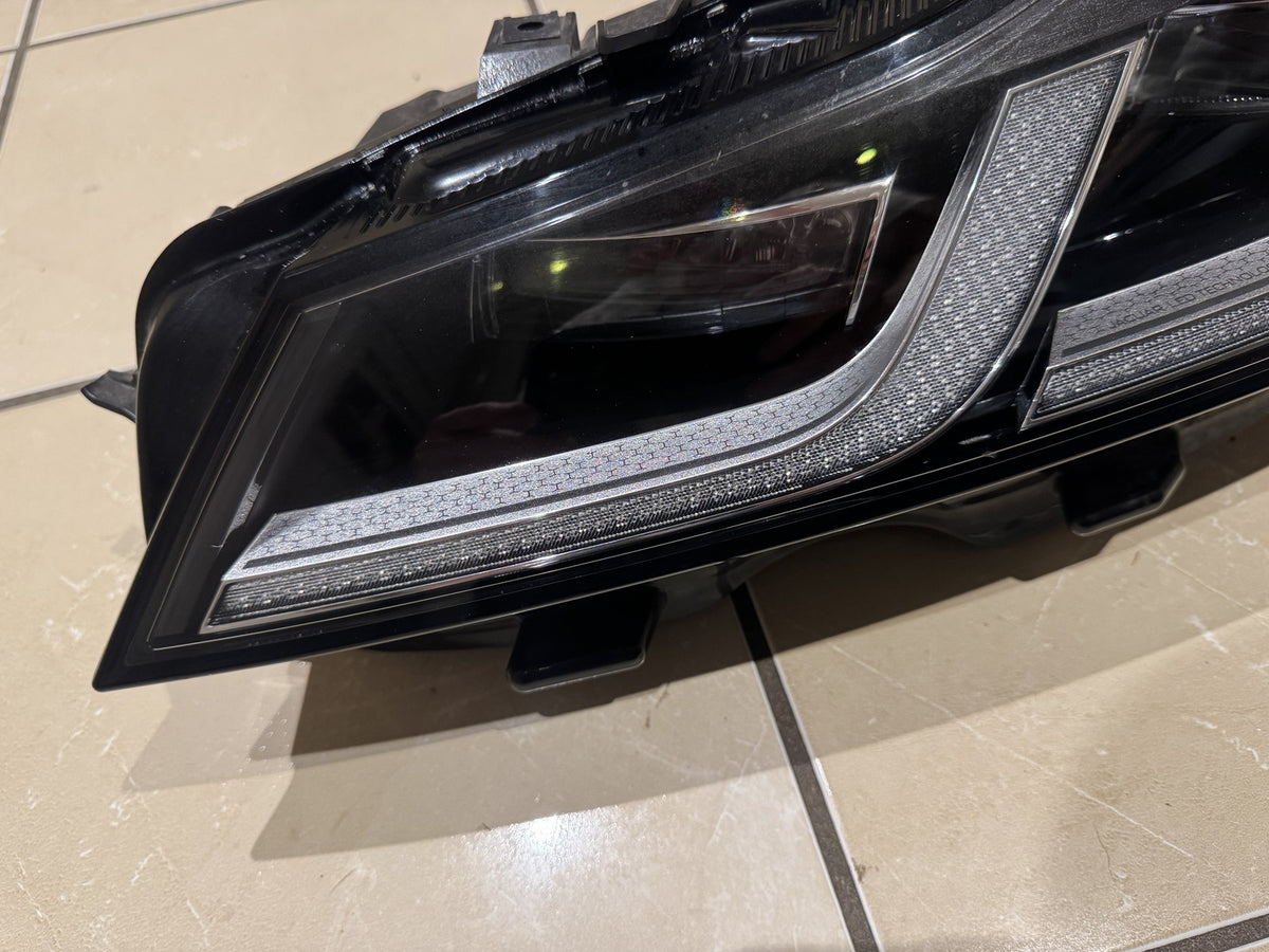 Jaguar F-Pace XF X260 X761 LEFT LED Headlight 2021-on MK83-13W030-DC Broken Lug