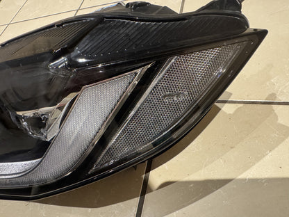 Jaguar F-Pace XF X260 X761 LEFT LED Headlight 2021-on MK83-13W030-DC Broken Lug