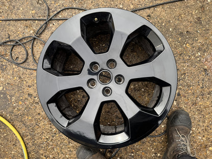 Genuine Land Rover Defender L663 20" 8.5J Gloss Black Alloy Wheel L8B2-1007-FA