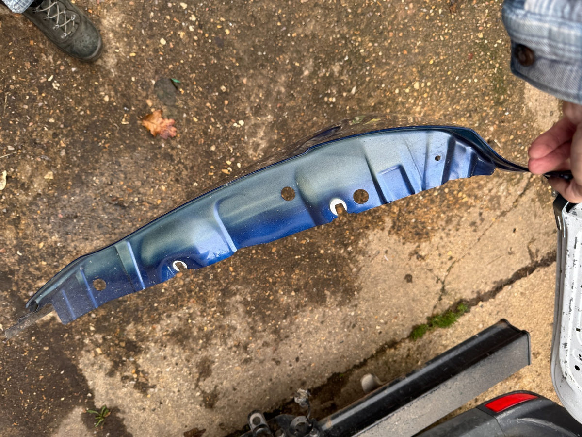 GENUINE JAGUAR F-PACE X761 FRONT LEFT WING 2016-2024 HK8316016 scratcheddent