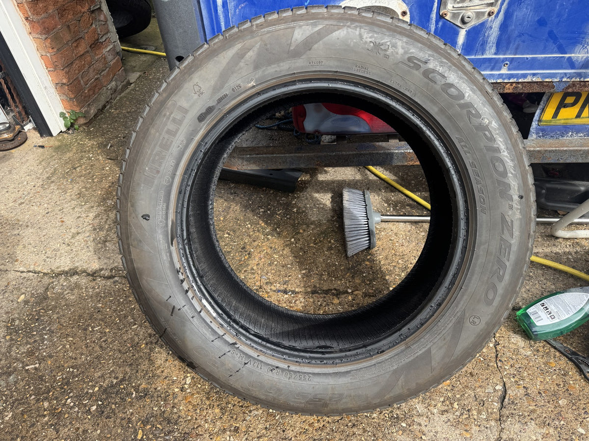 255 60 20 113V Pirelli Scorpion Zero All Season LR M+S XL 6.5mm 2026 No Repairs