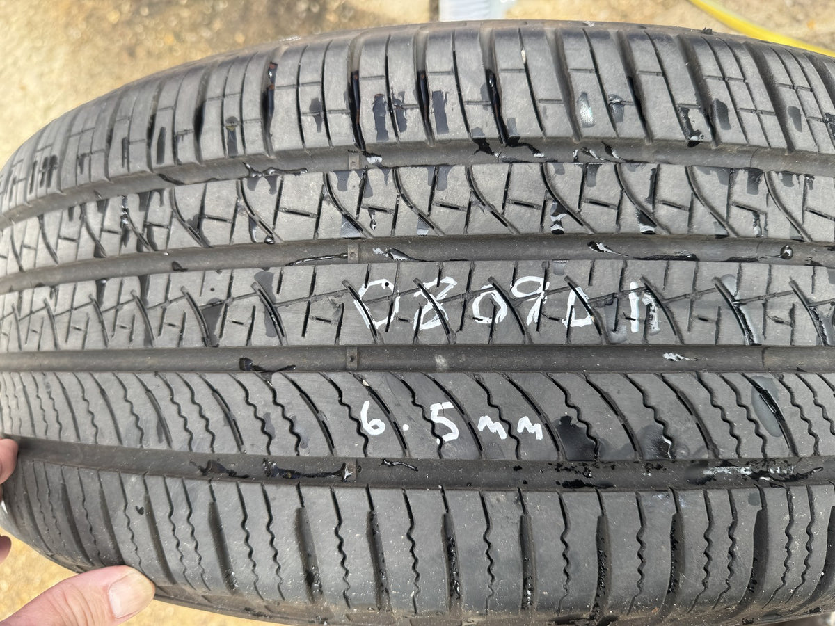 255 60 20 113V Pirelli Scorpion Zero All Season LR M+S XL 6.5mm 2026 No Repairs