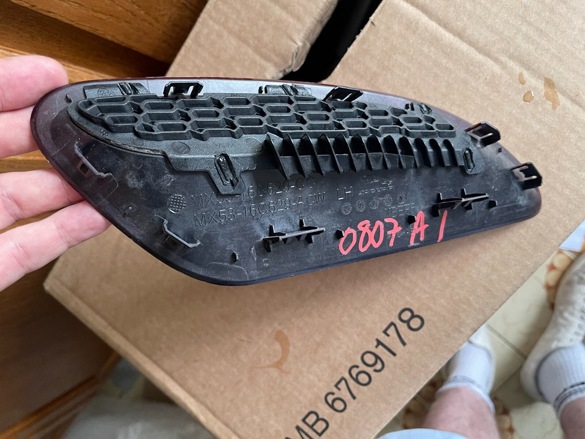 JAGUAR F TYPE R X152 2021 BONNET GRILL VENT LEFT MX53-16C629-CC
