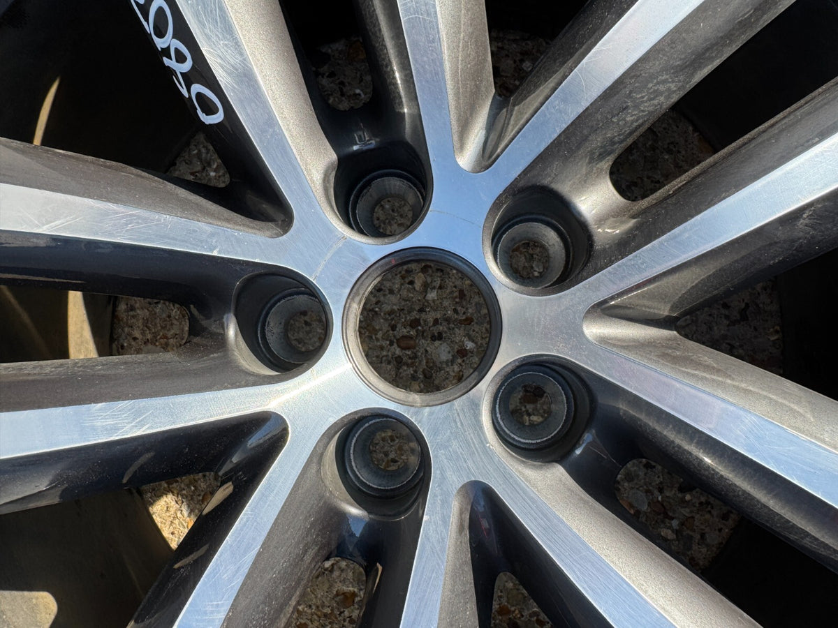 JAGUAR F-PACE ALLOY WHEEL HK8M-1007-EA 8.5JX19 ET45 GOOD CONDITION