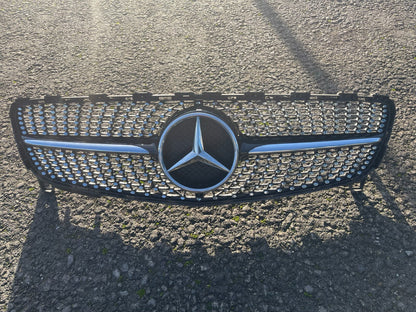 Genuine Mercedes W176 A-Class Radiator Grill Grille Diamond Grill A176888176