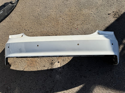 AUDI A1 8X MK1 FL BUMPER BELAKANG PUTIH 8XA807511 Rusak