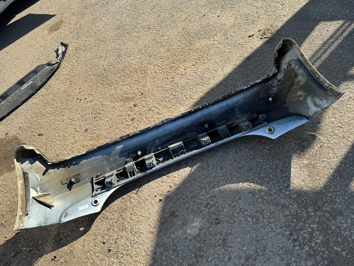 AUDI A1 8X MK1 FL BUMPER BELAKANG PUTIH 8XA807511 Rusak