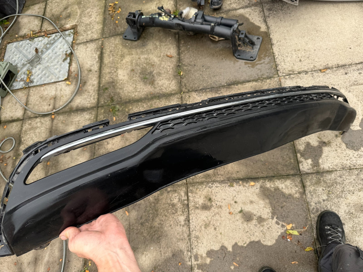 KIA CEED 2018 -2019 GENIUNE REAR BUMPER LOWER DIFFUSER  86612-J7300