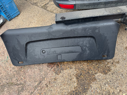 AUDI SQ7 4M Tailgate Bootlid Cover Trim 4M0867973G 2017