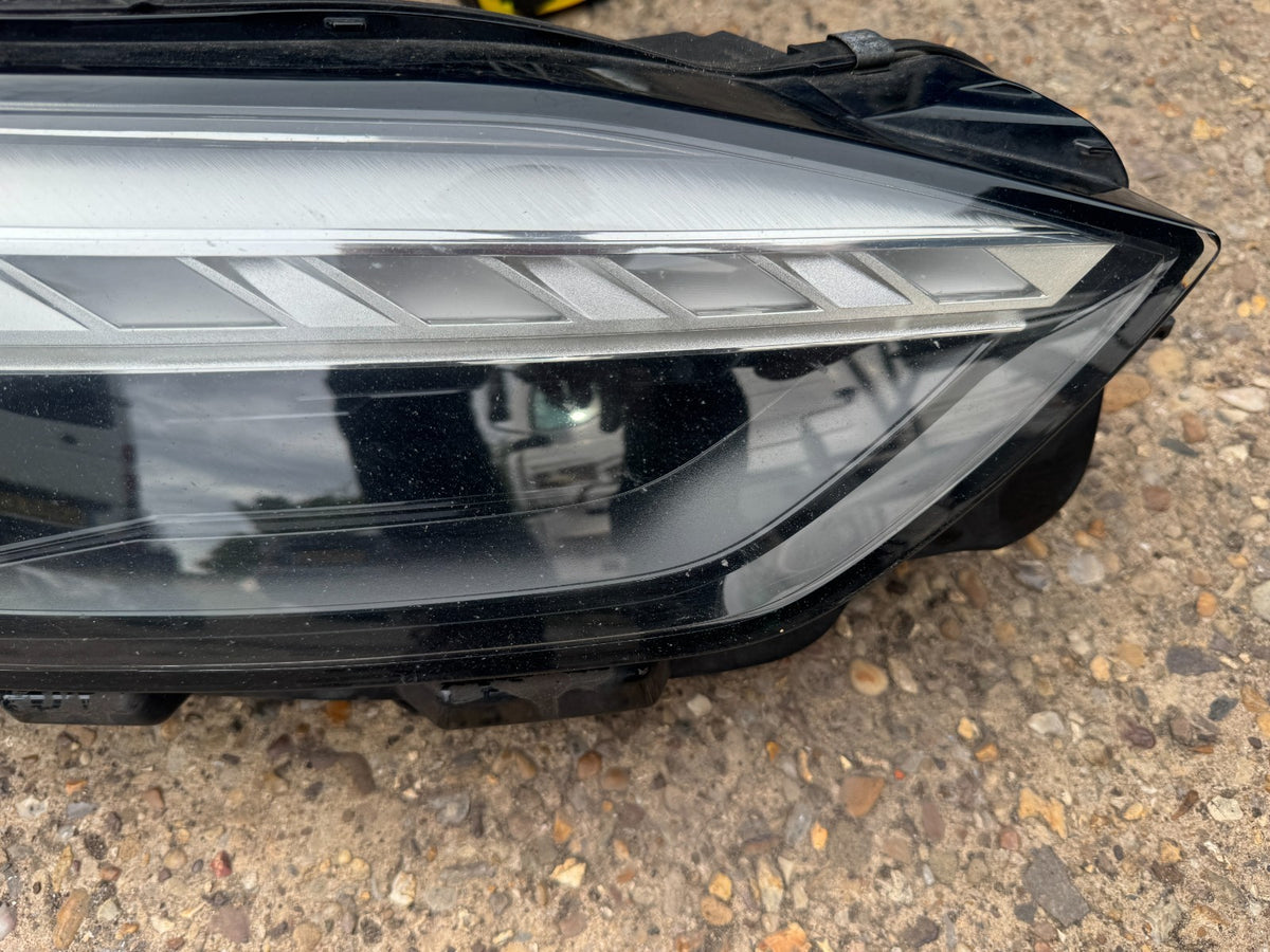 AUDI A5 RIGHT LED MATRIX HEADLIGHT 2020 2024 GENUINE AUDI 8W6941040A