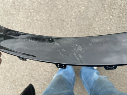 KIA SPORTAGE 5 V MUDGUARD STRIP LEFT 87713-R2300 S26358046896 (READ DESCRIPTION)