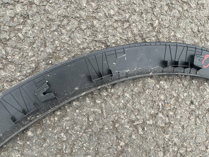 KIA SPORTAGE 5 V MUDGUARD STRIP LEFT 87713-R2300 S26358046896 (READ DESCRIPTION)