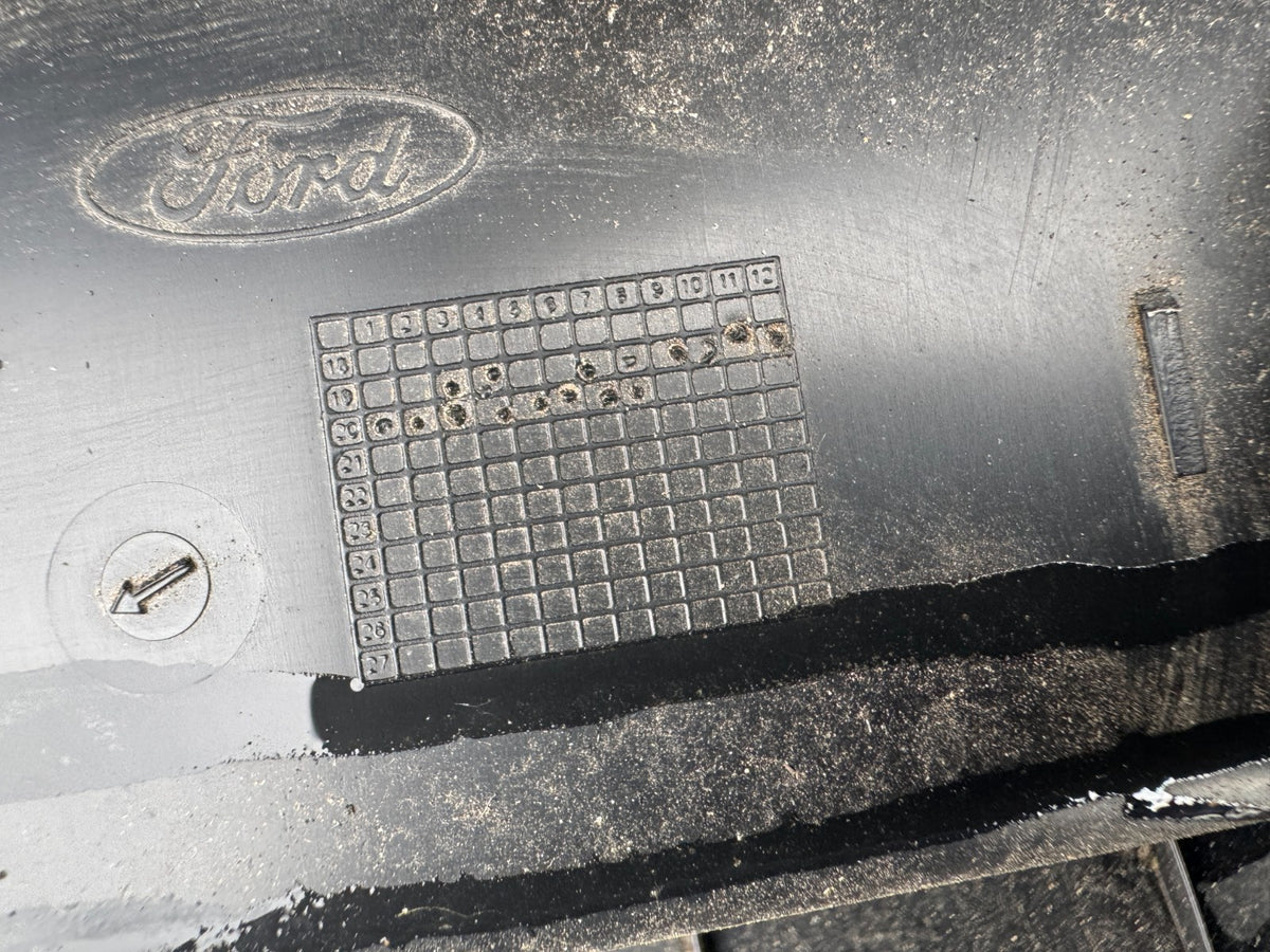 Ford Puma Trunk boot sill cover protection L1TBA40352A LDA14666 1 clip broke