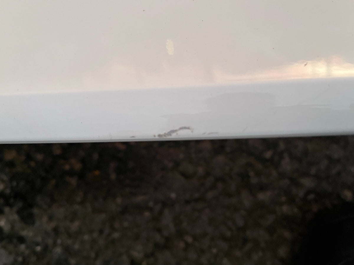 KIA SPORTAGE MK4 QL SPOILER & DRITTE BREMSLEUCHTE WEISS 2016-2022 87210-F1000