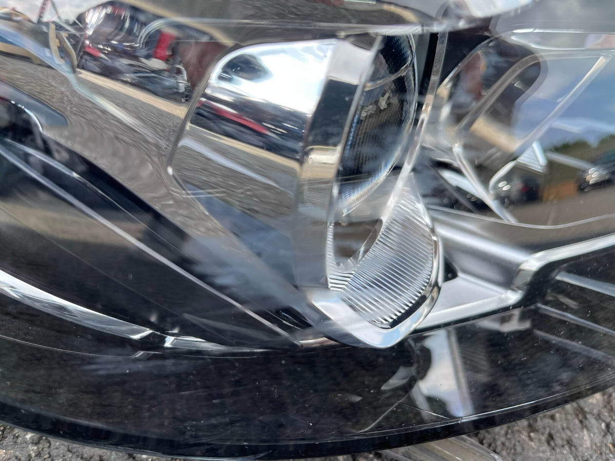2021 PEUGEOT 308 MK2 HEADLIGHT RIGHT 9816990780 FACELIFT DAMAGED