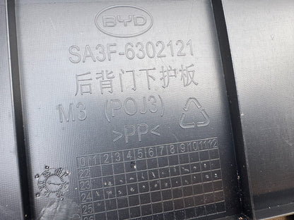2024 BYD tailgate trim panel sa3f6302121