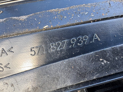 Spoiler Belakang Kiri Volkswagen TIGUAN MK3 571827939A041 ORIGINAL