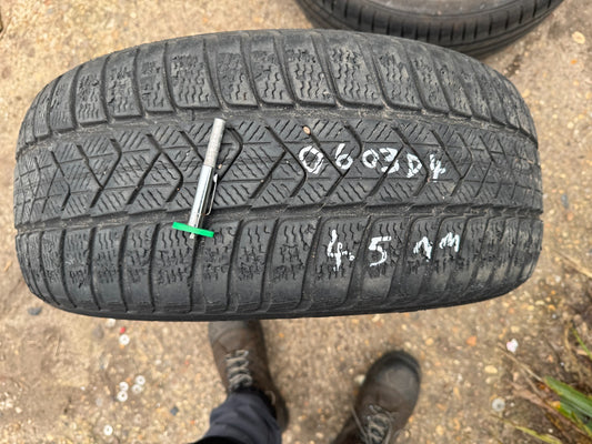 225/45/18 95V ยางรถยนต์ Pirelli Winter Sottozero 3 225 45 18 4.5mm 2019