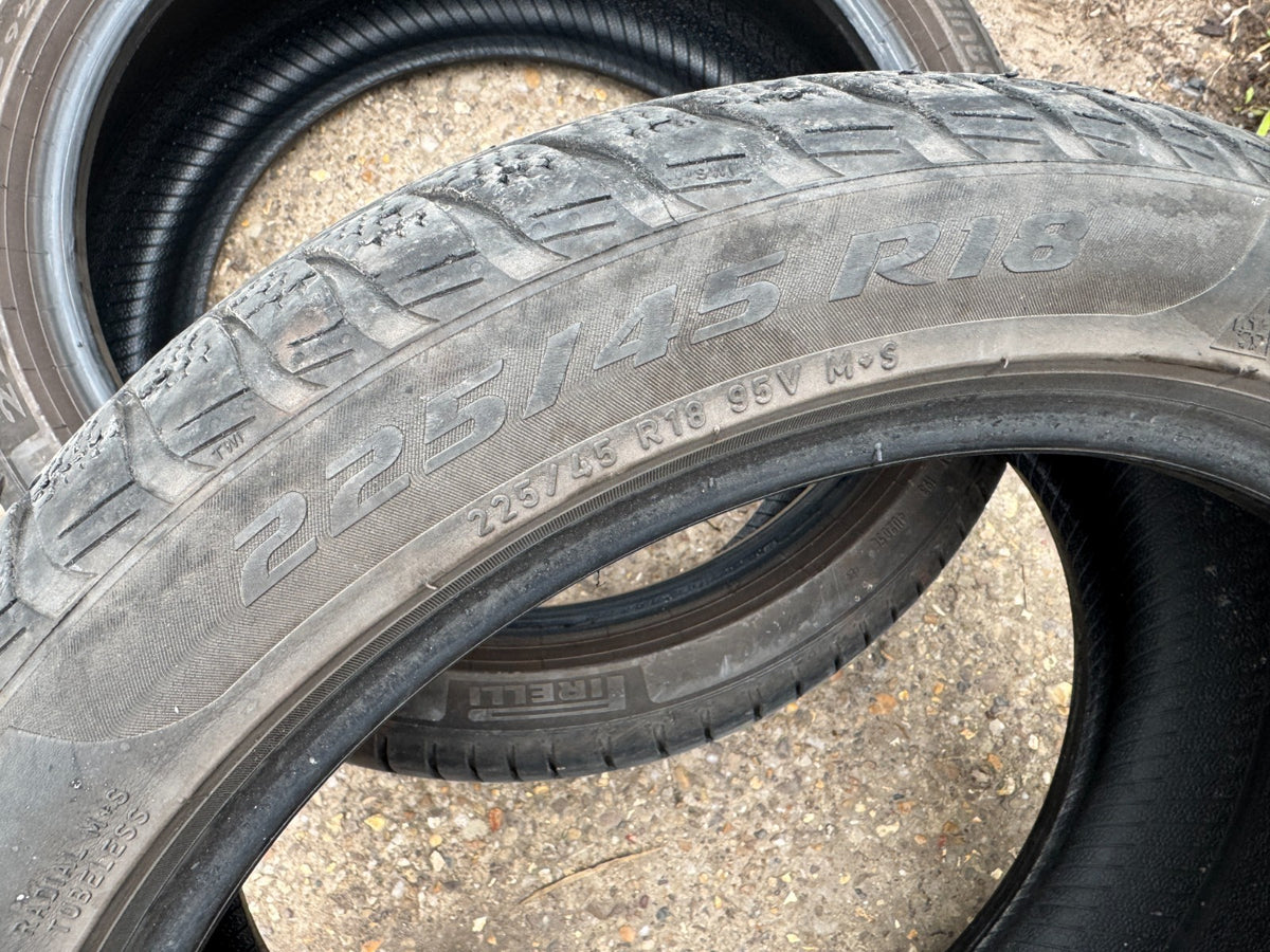 225/45/18 95V Tayar Pirelli Winter Sottozero 3 225 45 18 4.5mm 2019