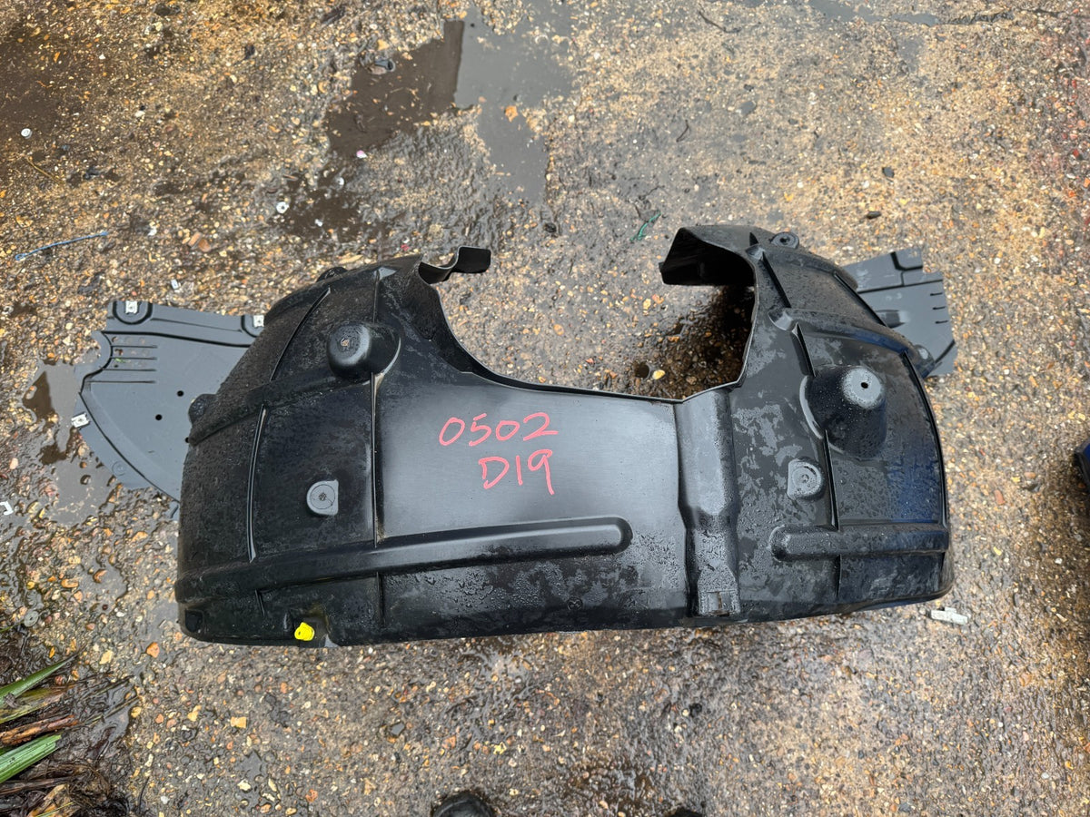 AUDI Q6 E-TRON 2024 - ONWARDS LEFT FRONT LEFT ARCH LINER 85H821171F