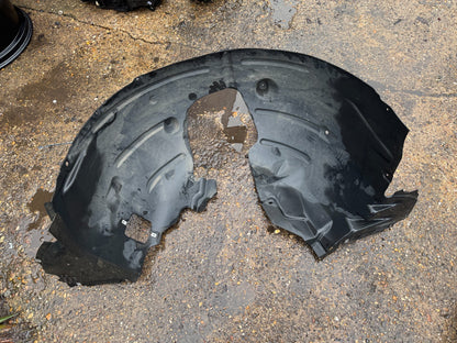 AUDI Q6 E-TRON 2024 - ONWARDS LEFT FRONT LEFT ARCH LINER 85H821171F