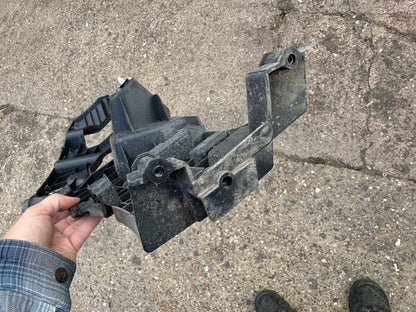 2024 PEUGEOT 308 GT MK3 P5 REAR RIGHT SIDE BUMPER BRACKET 9835421980