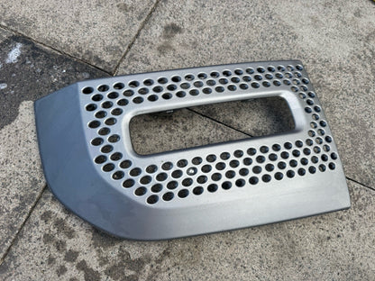 Land Rover Defender Front Bumper Right Fog Light Grille 2020 ON L8B2-15B216-A