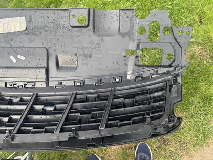Range Rover Sport L461 Front Grille & Upper Cover Set 2023-2026 N9X2-8200-A