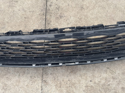 Range Rover Sport L461 Front Lower Grille 2026 N9X2-17F791-B Broken Clip