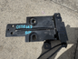 2017-2023 LAND ROVER DISCOVERY FRONT LEFT FENDER LOWER MOUNT BRACKET
