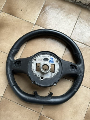 พวงมาลัย Mercedes A B CLA GLC W177 W247 C118 X253 รหัสอะไหล่ 62830185A