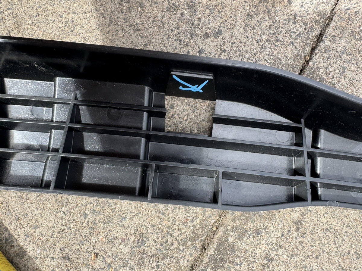 FORD Kuga St-line Hybrid 2019 - 2024 REAR BUMPER BRACKETS  LV4B-17B861-DJ
