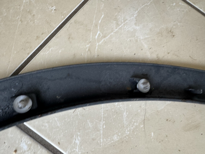 Land Rover Discovery Sport L550 Front Right Arch Trim MK72-16A074 With PDC