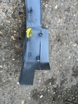 Land Rover Discovery Sport L550 Front Right Arch Trim MK72-16A074 NON PDC