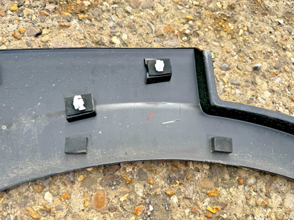 KIA EV3 WHEEL ARCH TRIM REAR LEFT GLOSS BLACK 2024-ON 87743-EV200