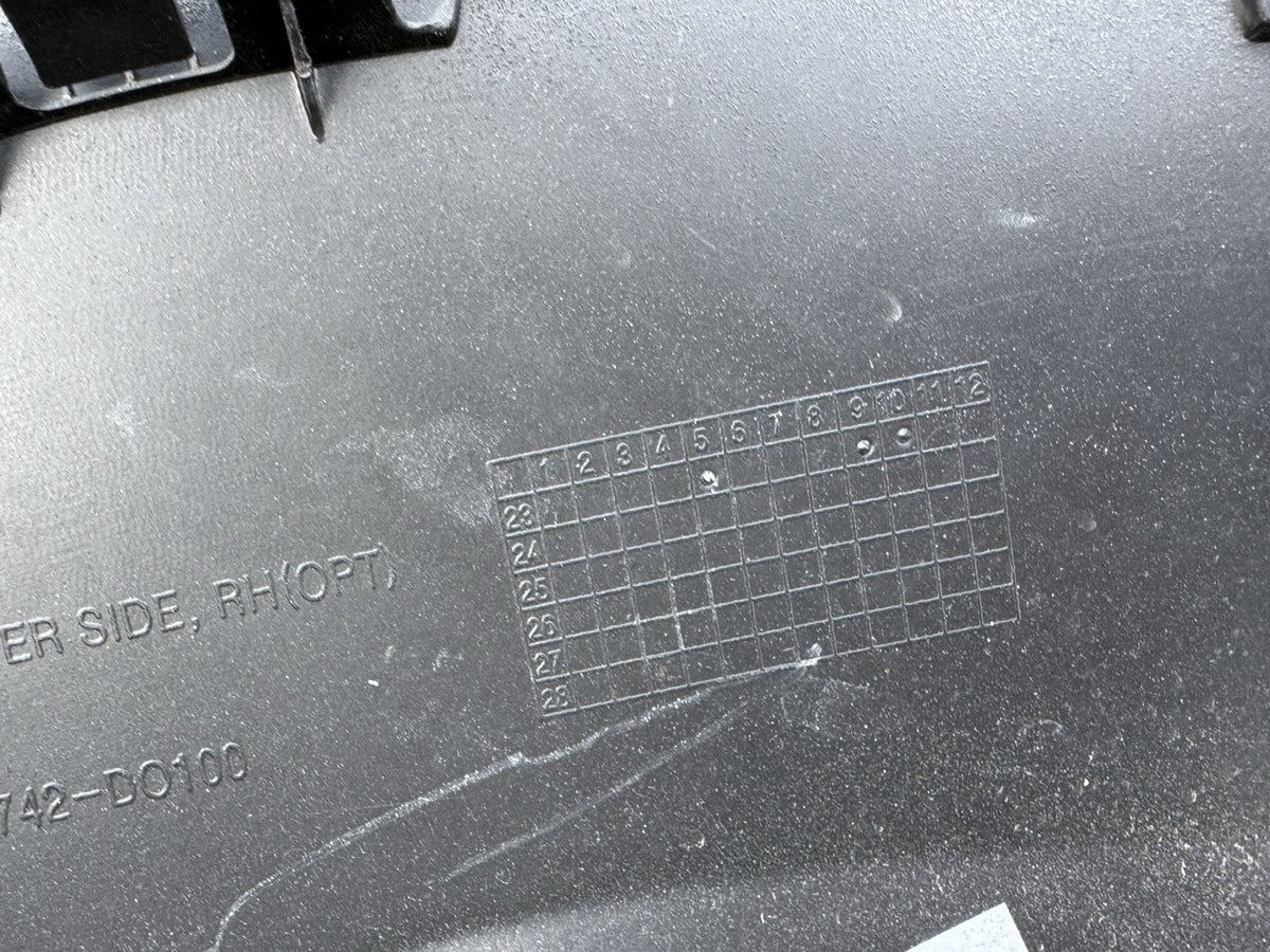 87744-D0100 Kia garnish quarter Right hand side 2023 on