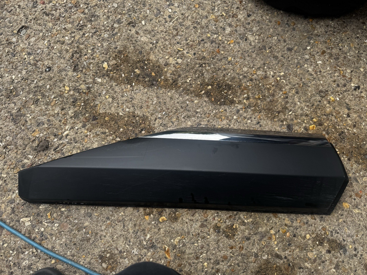 CITROEN DS4 II DOOR STRIP REAR RIGHT 2020on 9834754180