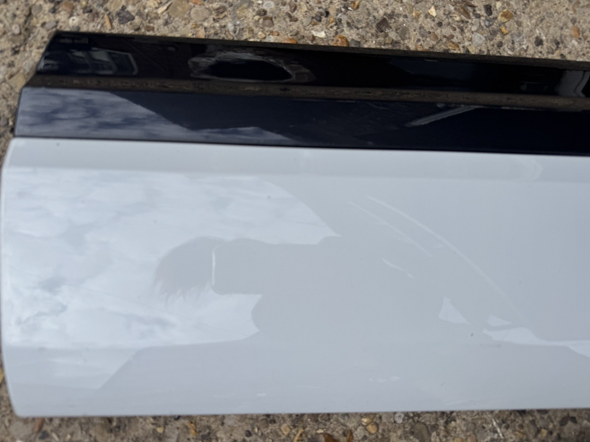 Audi Q7 4M 2017 Left door trim molding 4M0853969B