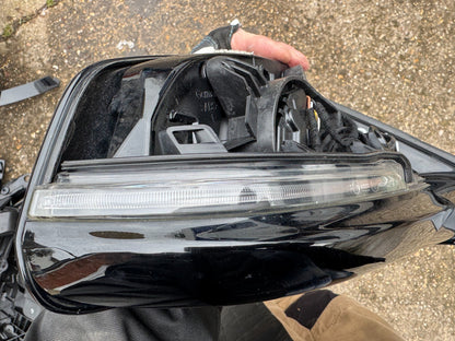 2020 BMW 1 SERIES F40 RIGHT SIDE DOOR WING MIRROR  7 PIN POWER FOLDING