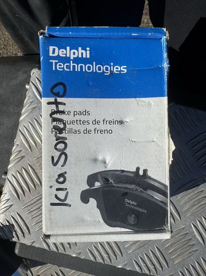 DELPHI Front & Rear Brake Discs & Brake Pad Braking Set Fits Ford Seat VW KIA