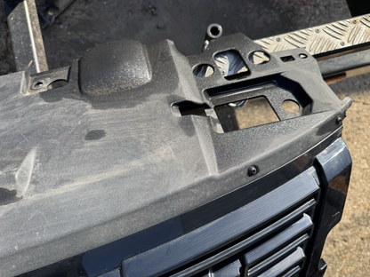 RANGE ROVER SPORT FRONT BUMPER Upper Grill 2022 on SUV GENUINE pn N9X2-8200-A