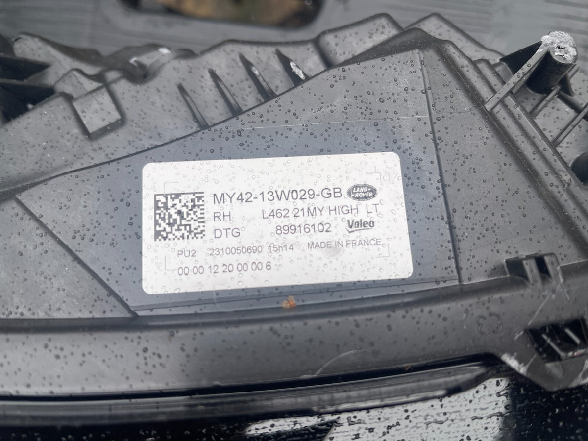 Genuine Land Rover Discovery V (L462) MY42-13W029-GB LED HIGH SPEC Right DAMAGED